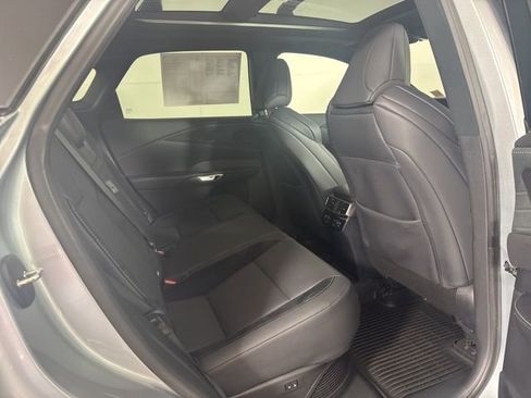 Used 2023 Lexus RX 500h F Sport w/ Cold Area Package AWD/4WD image 5