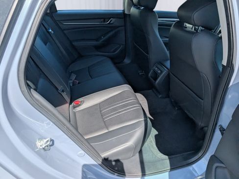 Certified 2022 Honda Accord Sport Special Edition image 9