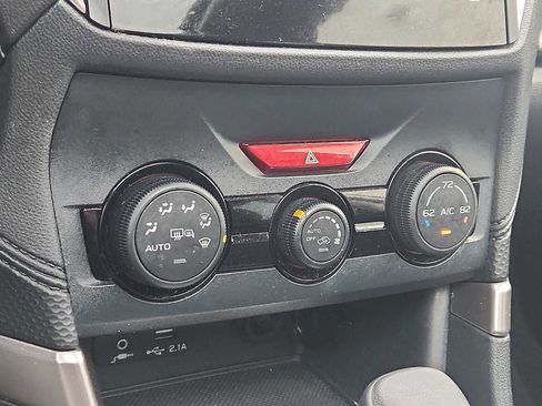 Used 2023 Subaru Forester Premium image 16