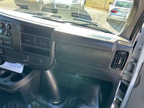 Used 2020 Chevrolet Express 2500 w/ Driver Convenience Package image 36
