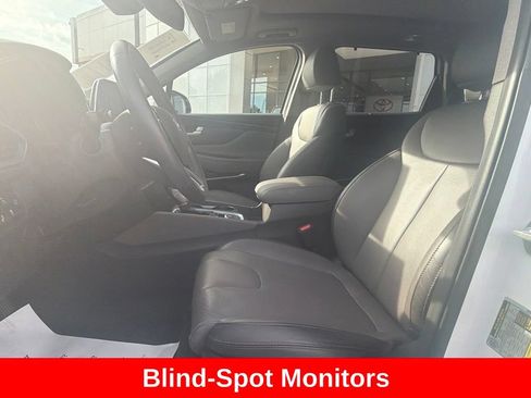 Used 2019 Hyundai Santa Fe AWD image 11