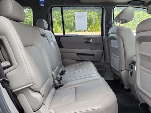 Used 2011 Honda Pilot EX-L image 15