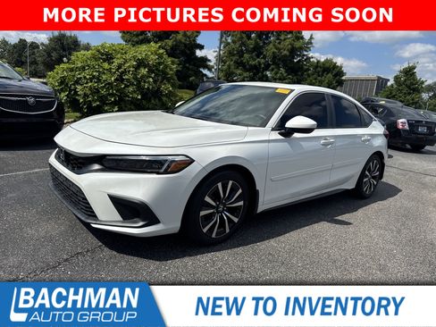 Used 2024 Honda Civic EX-L image 10