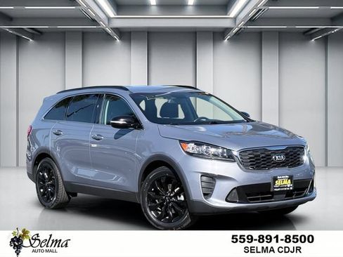 Used 2020 Kia Sorento S FWD image 1