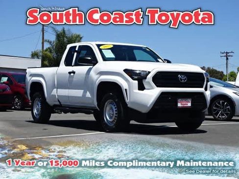 Used 2025 Toyota Tacoma SR RWD image 1