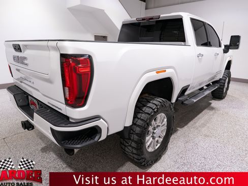 Used 2020 GMC Sierra 2500 Denali w/ Denali Ultimate Package AWD/4WD image 5