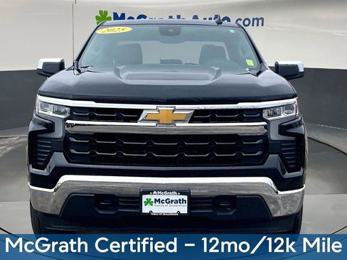 Used 2025 Chevrolet Silverado 1500 LT AWD/4WD image 2
