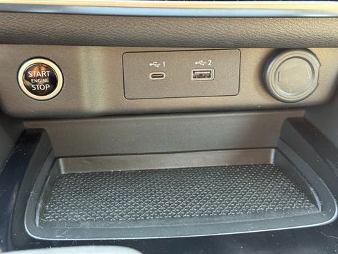 Used 2023 Nissan Rogue SV w/ SV Premium B Package FWD image 26