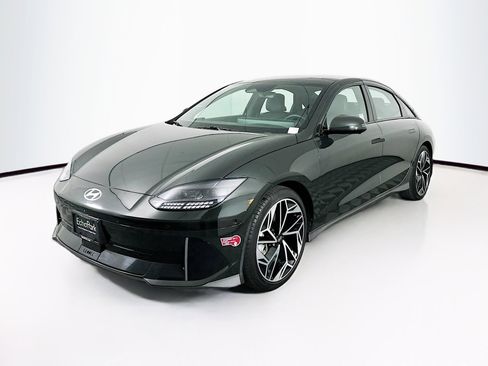 Used 2023 Hyundai Ioniq 6 Limited image 3