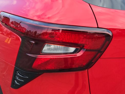 New 2026 Chevrolet Trax LT w/ LT Convenience Package image 18