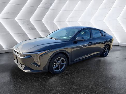 Used 2025 Kia K4 FWD image 1