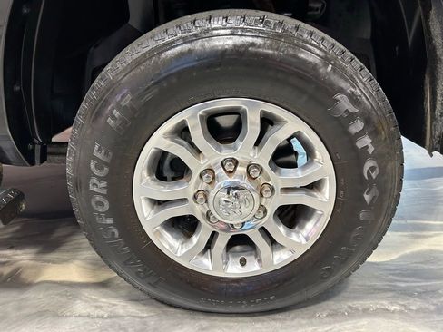 Used 2018 RAM 2500 Laramie image 18