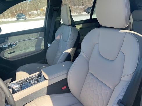 New 2026 Volvo XC90 B6 Plus w/ Protection Package Premier image 12