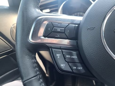Used 2017 Ford Mustang Premium RWD image 17