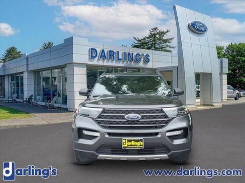 Used 2020 Ford Explorer XLT w/ Equipment Group 202A AWD/4WD image 2