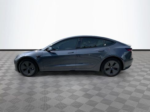 Used 2023 Tesla Model 3 Standard Range RWD image 4