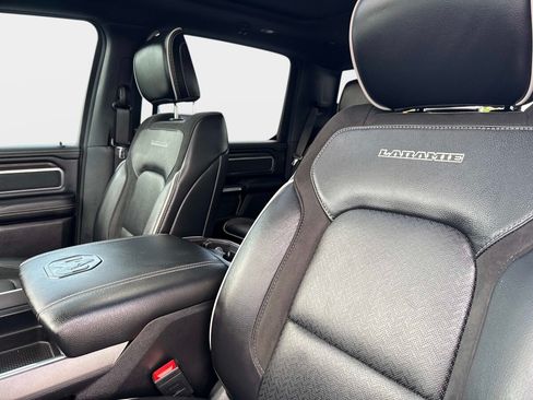 Used 2025 RAM 1500 Laramie w/ Night Edition AWD/4WD image 23