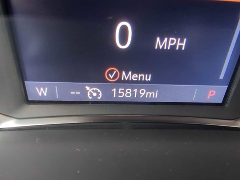 Used 2023 GMC Acadia SLT w/ Elevation Edition FWD image 14