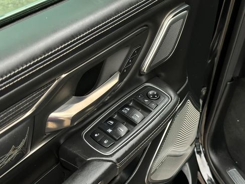 Used 2020 RAM 1500 Limited image 14