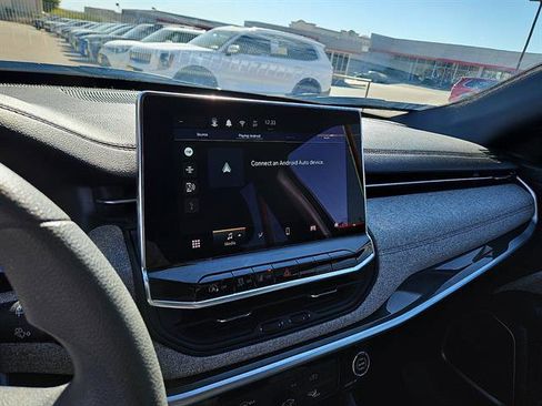 Used 2024 Jeep Compass Sport image 16