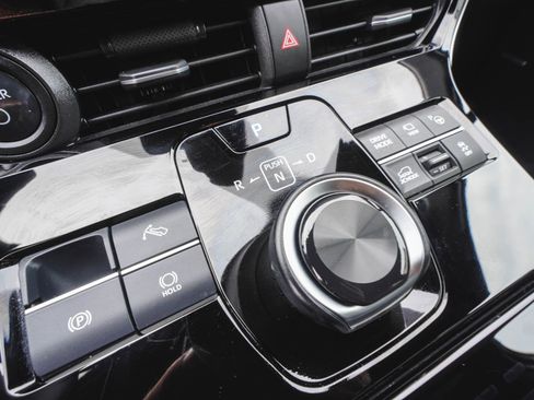 Used 2024 Subaru Solterra Limited w/ Limited Package image 30