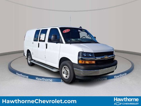 Used 2024 Chevrolet Express 2500 w/ Driver Convenience Package image 1