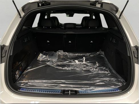 New 2026 Mercedes-Benz GLC 300 GLC 300 4MATIC SUV image 5