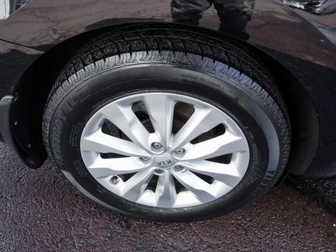 Used 2018 Kia Sedona EX image 7