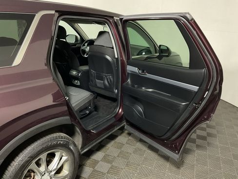 Used 2020 Hyundai Palisade SE AWD/4WD image 34