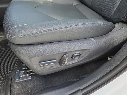 Used 2024 Toyota Grand Highlander FWD image 21