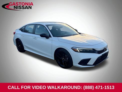 Used 2023 Honda Civic Sport image 1