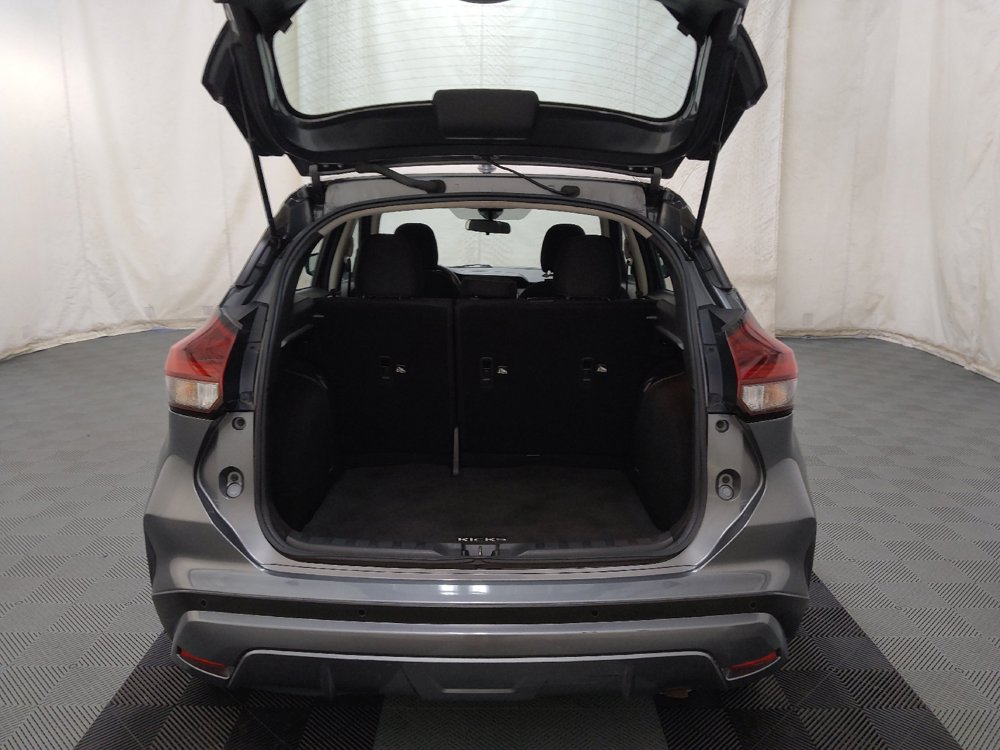 Used 2021 Nissan Kicks S FWD image 29