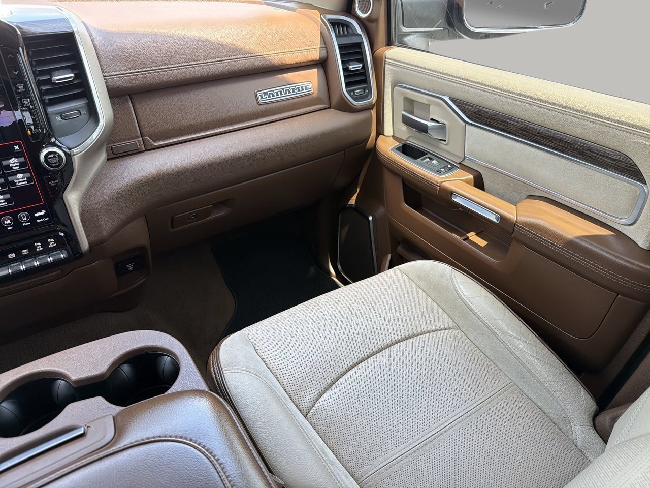 Used 2019 RAM 2500 Laramie RWD image 15