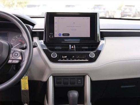 Certified 2024 Toyota Corolla Cross L AWD/4WD image 25