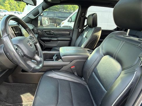 Used 2022 RAM 1500 Limited AWD/4WD image 17