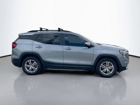 Used 2023 GMC Terrain SLE w/ Driver Convenience Package FWD image 7