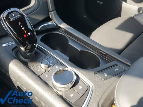 Used 2021 Cadillac XT6 Premium Luxury FWD image 29