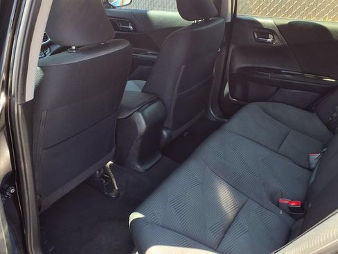 Used 2016 Honda Accord LX image 18
