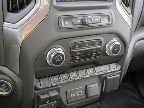 Used 2024 GMC Sierra 1500 Pro w/ Pro Value Package image 22