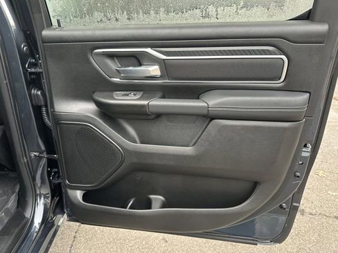 New 2026 RAM 1500 4x4 Crew Cab image 17