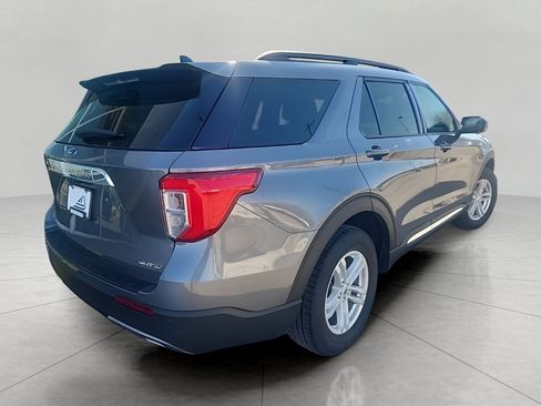Certified 2023 Ford Explorer XLT w/ Equipment Group 202A image 7