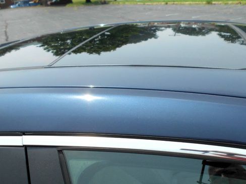 Used 2010 Buick LaCrosse CXL FWD image 25