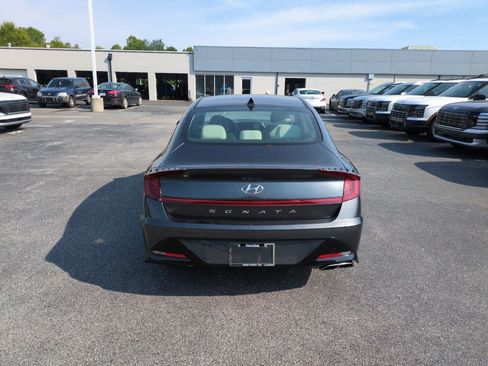 Used 2023 Hyundai Sonata SEL FWD image 6