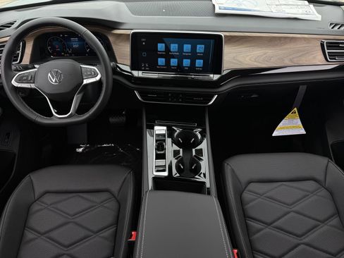 New 2026 Volkswagen Atlas SE AWD/4WD image 14