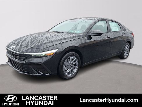 New 2026 Hyundai Elantra Blue image 1