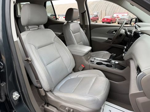 Used 2019 Chevrolet Traverse Premier w/ LPO, 'HIT The Road' Package image 28