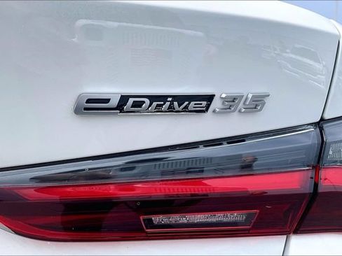 Used 2023 BMW i4 eDrive35 RWD image 33