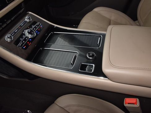 Certified 2023 Lincoln Aviator Reserve w/ Elements Package Plus image 32