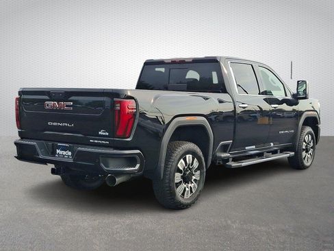 New 2026 GMC Sierra 2500 Denali AWD/4WD image 4