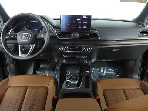 Used 2023 Audi Q5 2.0T Premium image 24